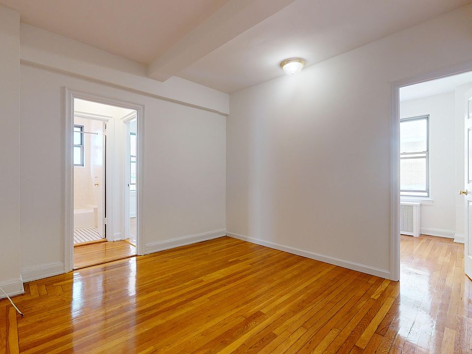 1st image of 301 E 38th St APT 11E
