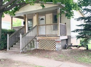 802 15th Ave, Menominee, MI 49858