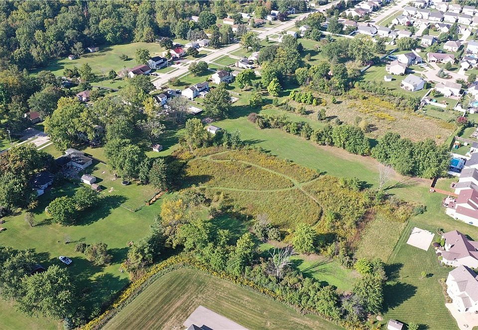 2nd image of 3814 Jaeger Rd