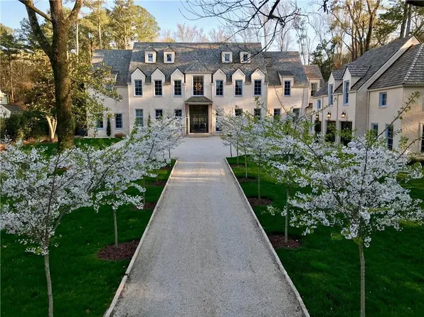 526 King Rd NW, Atlanta, GA 30342