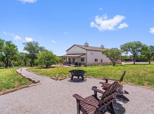 250 Bergman Blf, Round Mountain, TX 78663