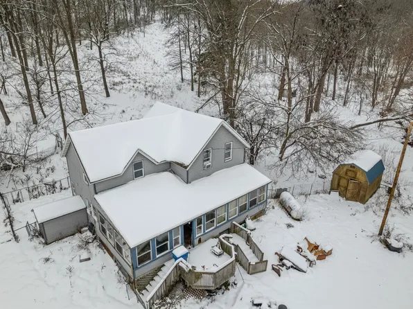 43513 Runaway Dr, Dakota, MN 55925