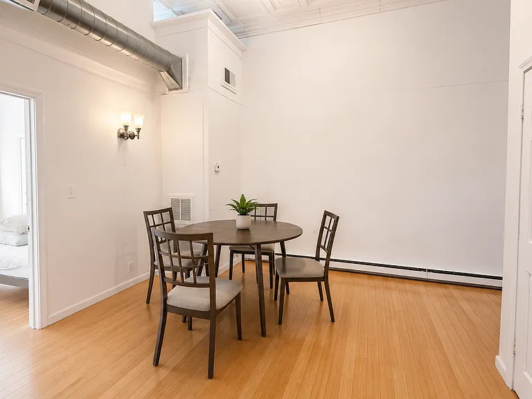 139 Washington St #205 — Photo 2