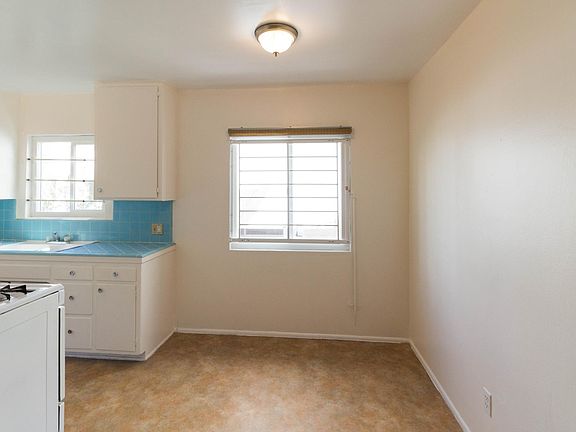 4th image of 2225 Branden St APT 1