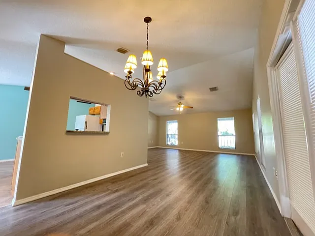 9332 Trevarthon Rd — Photo 14