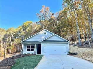 106 Cherokee Dr, Waleska, GA 30183