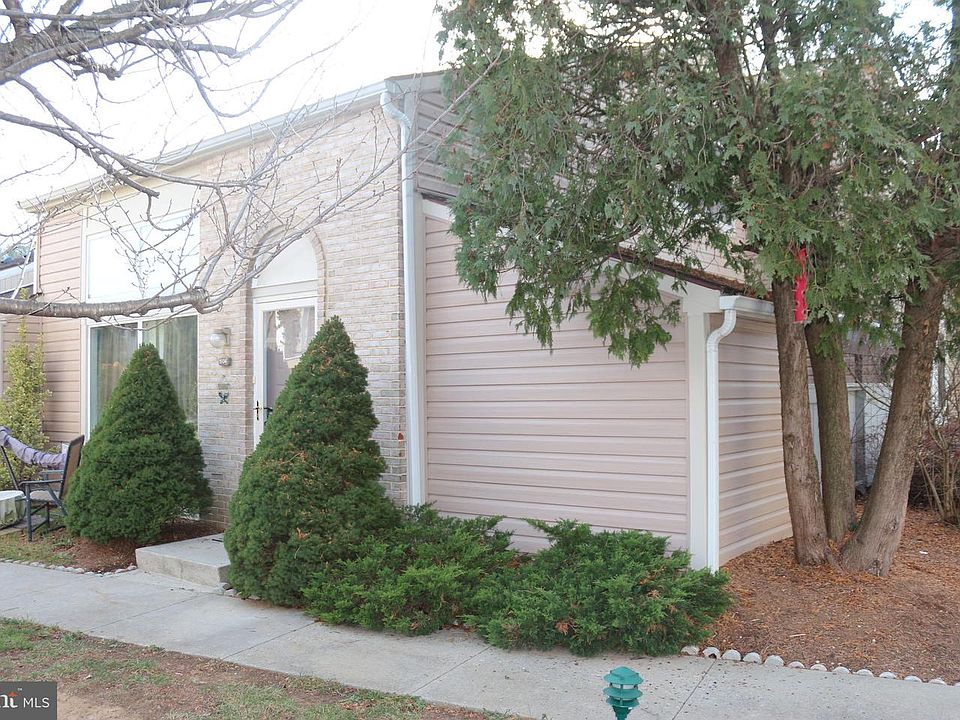 1st image of 1504 Kensington Dr