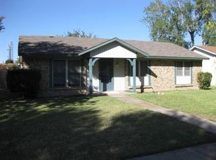 913 Wandering Way Dr, Allen, TX 75002