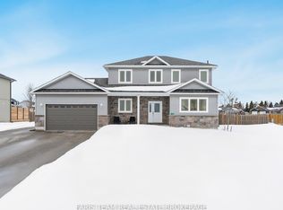 12 Grace Cres, Oro Medonte, ON L3V 8N6