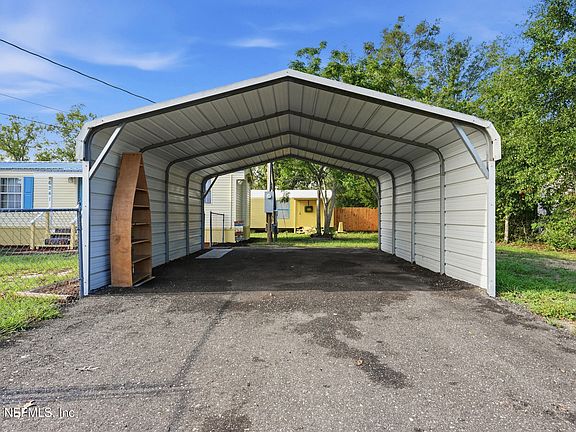 3rd image of 6241 DENNISON Avenue