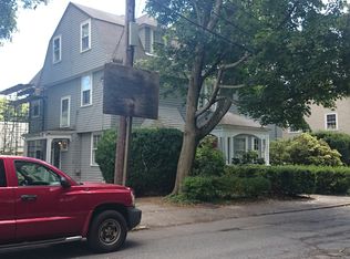 20 Hawthorn Rd, Brookline, MA 02445