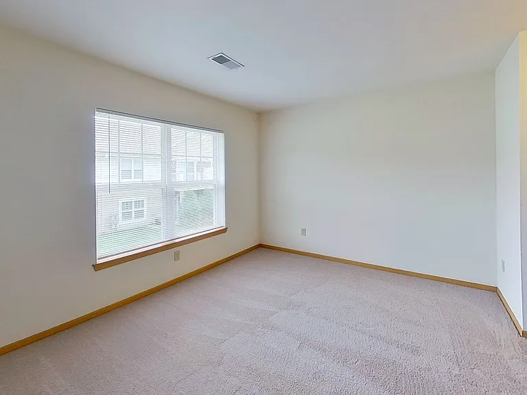 625 Cedar Bluffs Way #22 — Photo 12