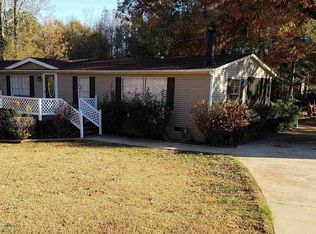 136 Double Bridges Rd, Jefferson, GA 30549