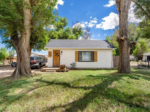 402 W Swink Ave, Fowler, CO 81039