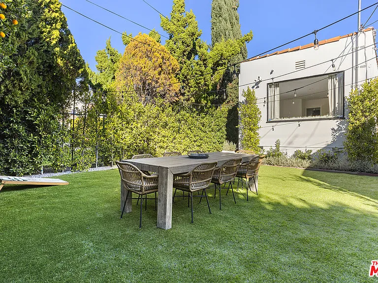 409 N Kilkea Dr — Photo 26