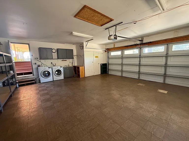 23799 Woodhaven Pl — Photo 37