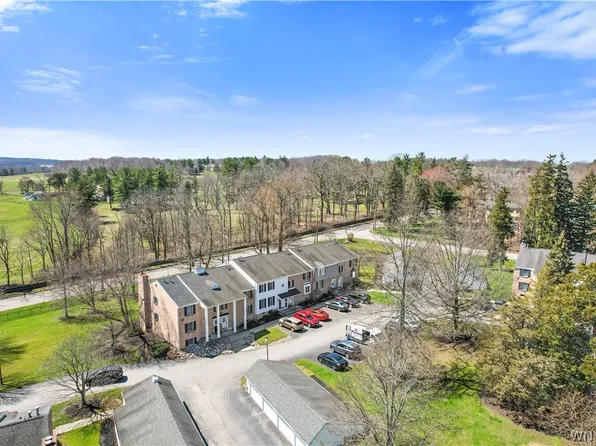 270 Buffalo Rd APT 6, East Aurora, NY 14052