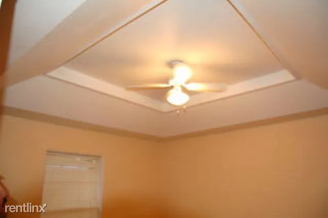 1919 Villa Linda Ceiling