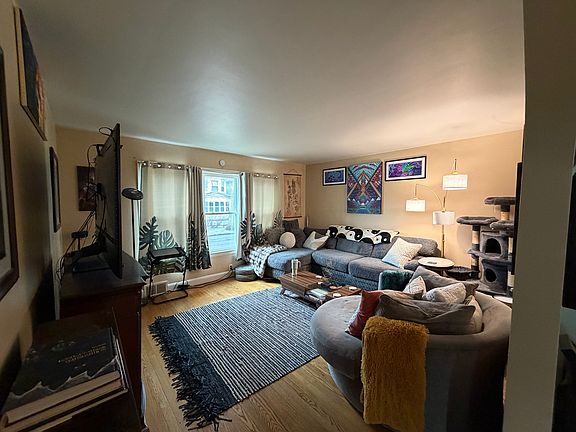 5th image of 263 Averill Ave