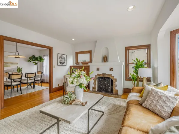 1115 Curtis St, Albany, CA 94706