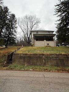 142 Pennsylvania Ave., Cameron, WV, 26033