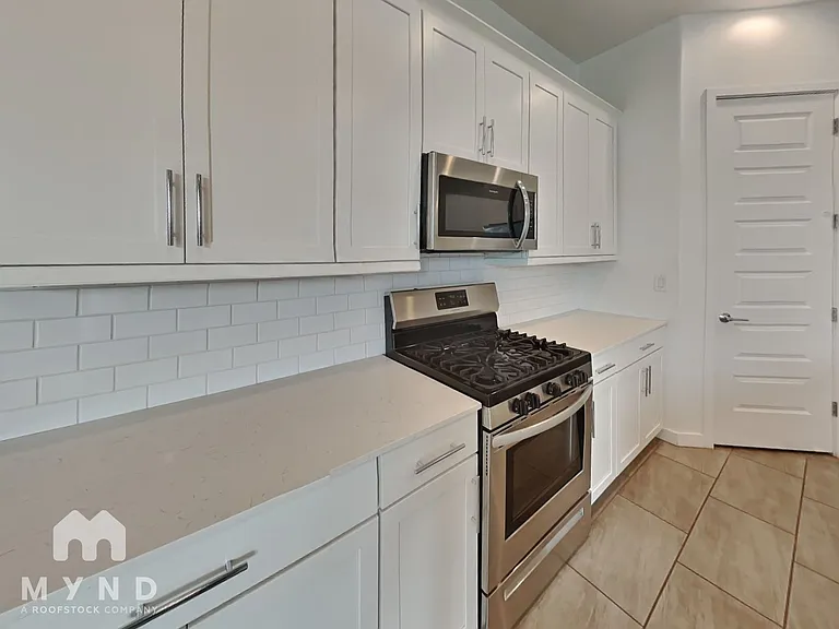9917 E Thistle Ave — Photo 8