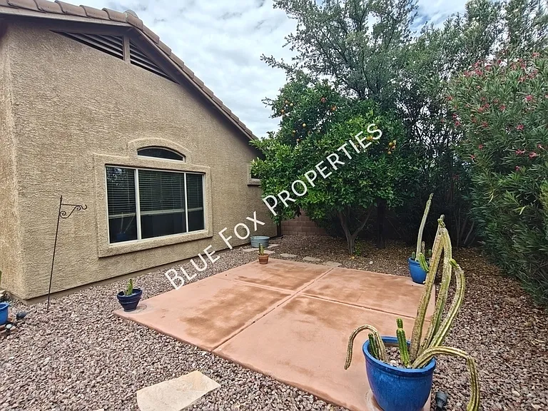 10923 S Lake Gambusi Dr — Photo 40