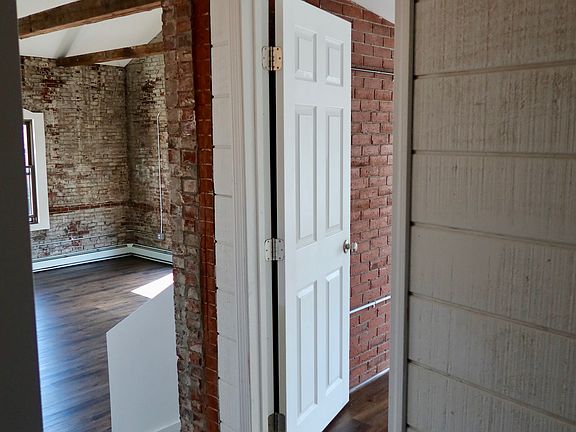 Unit #12 Entryway