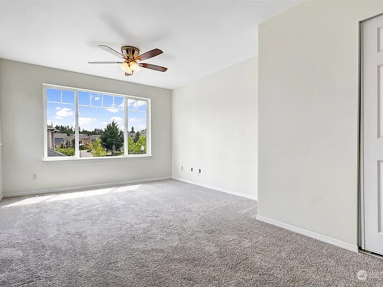 Large Bedroom #2