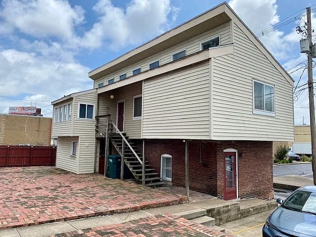 1 bed, 840 sqft, $850 — Photo 2