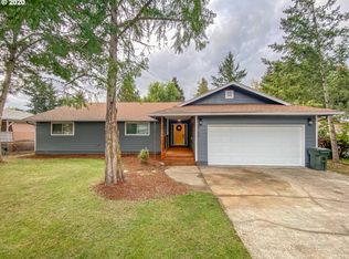 940 W Hickory St, Roseburg, OR 97471