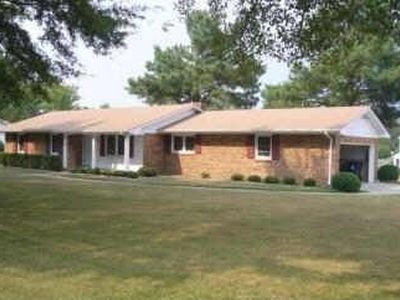 500 Wedgewood Ave, Zebulon, NC, 27597