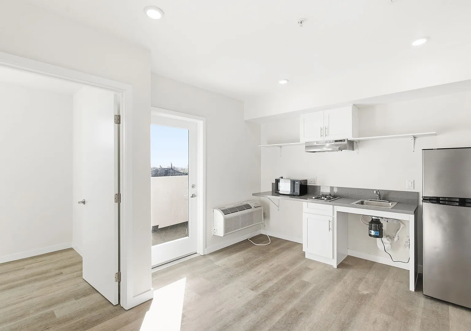 228 N Soto St — Photo 1