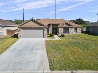 109 Sitting Bull Ln, Del Rio, TX 78840