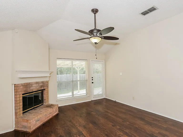 5903 Fawn Meadow Trl — Photo 4