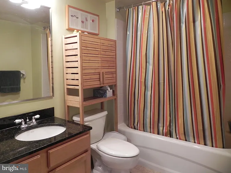880 N Pollard St #504 — Photo 16