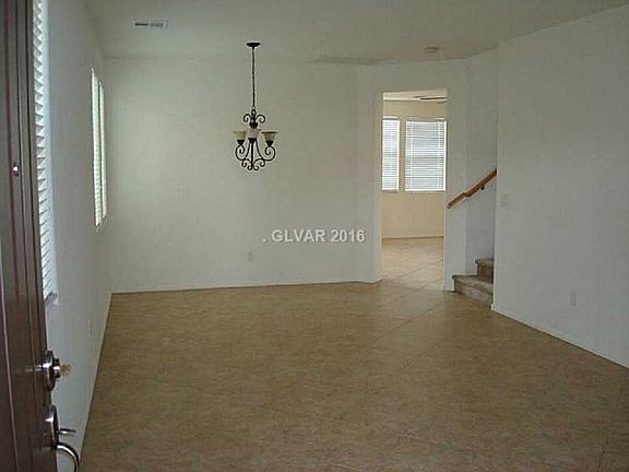 2nd image of 10083 Hollis Mountain Ave