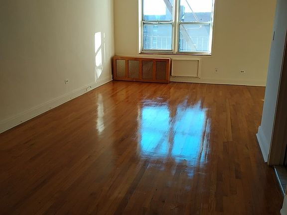 4th image of 86-45 Saint James Ave #6
