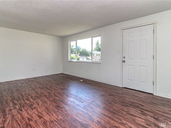 4th image of 761 117th St S