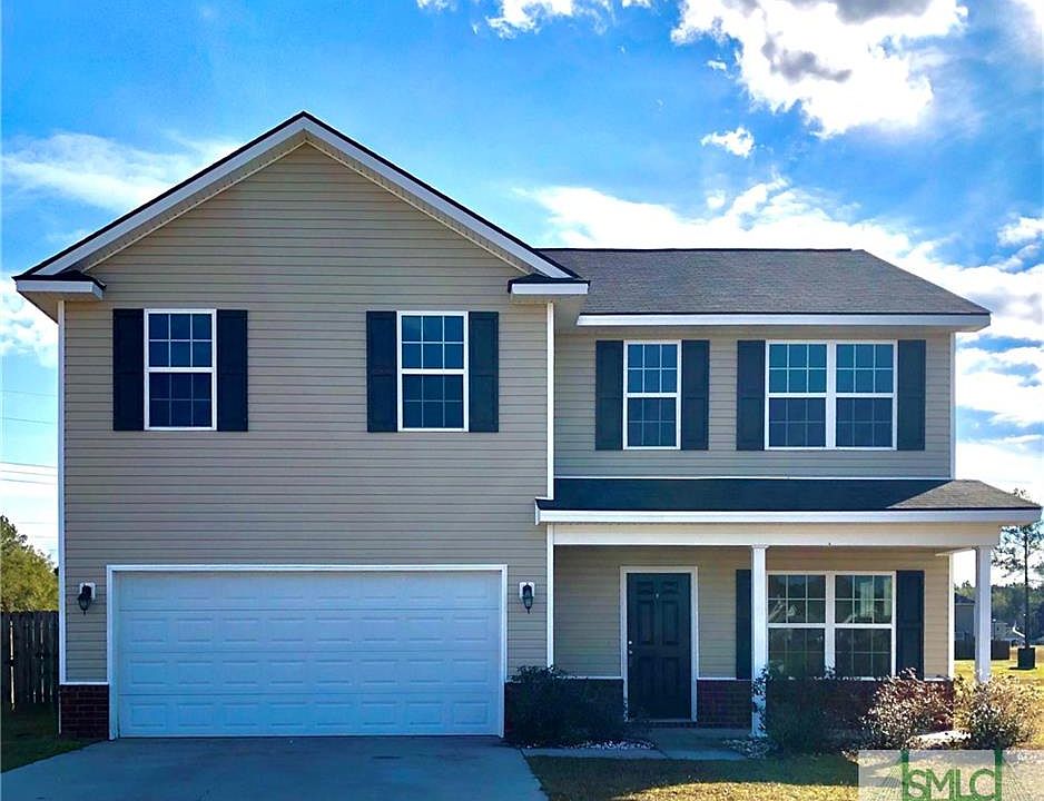 1st image of 18 Clydesdale Ct NE