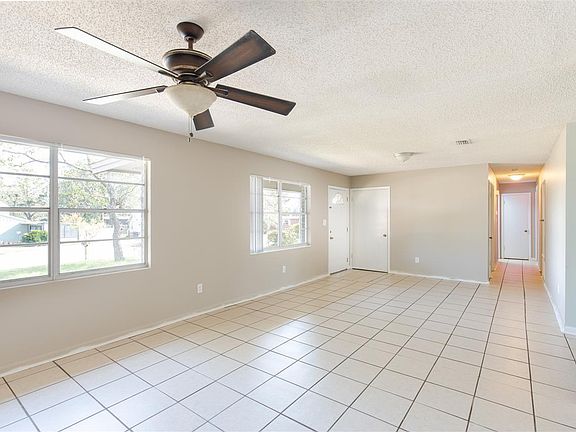 3rd image of 3395 Bluewater Dr