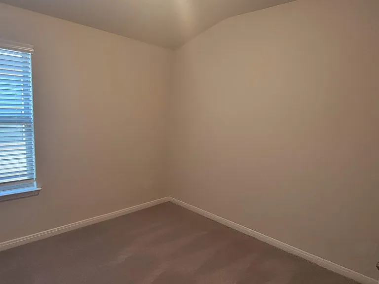 1231 Meyers Mdw — Photo 32