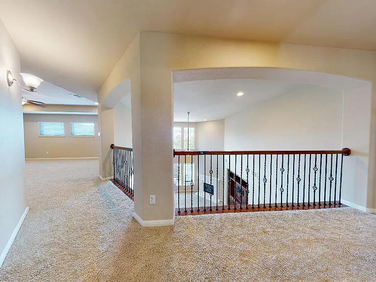 5705 Lipan Apache Bnd — Photo 37