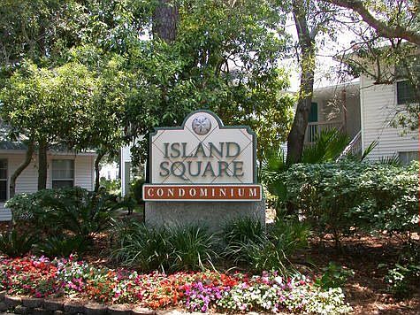 1st image of 901 E Island Square Dr