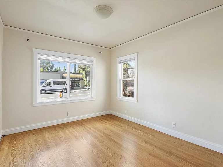 731 Central Ave — Photo 9
