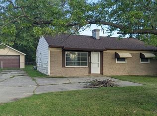 37848 Groesbeck Hwy, Clinton Township, MI 48036