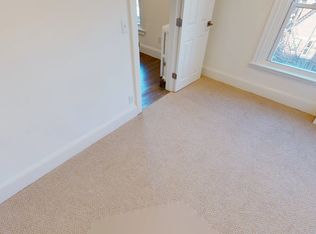 225 Newbury St, Boston, MA 02116