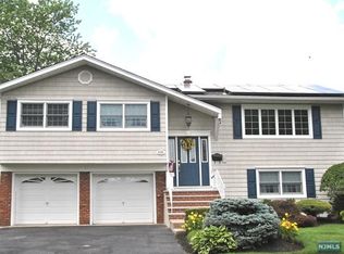 106 Berkley Pl, Dumont, NJ 07628