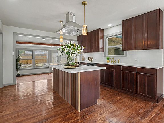 3rd image of 3717 26th St