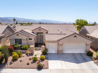 37616 Pineknoll Ave, Palm Desert, CA 92211